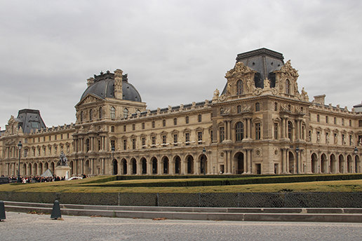 Louvre